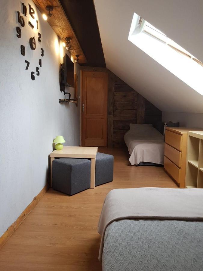 Na Stawach Guest House Stryszow Eksteriør bilde