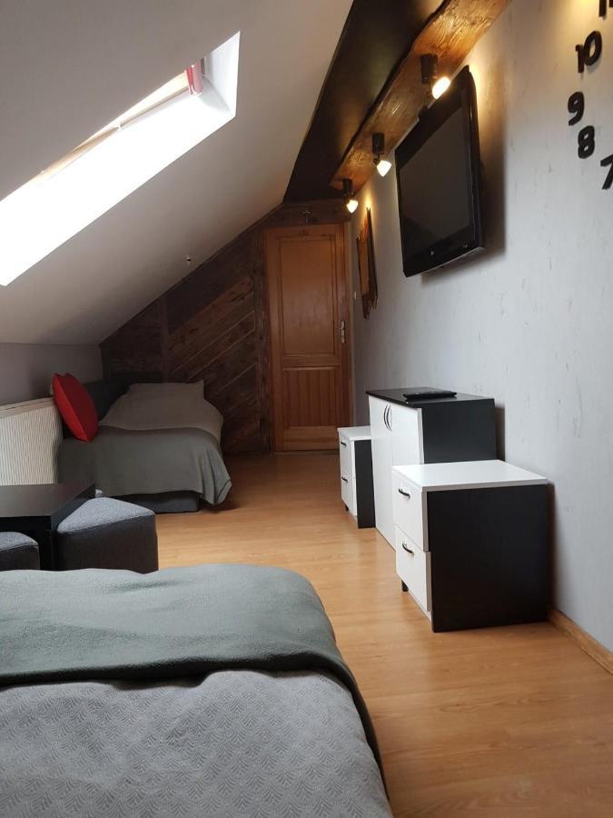 Na Stawach Guest House Stryszow Eksteriør bilde